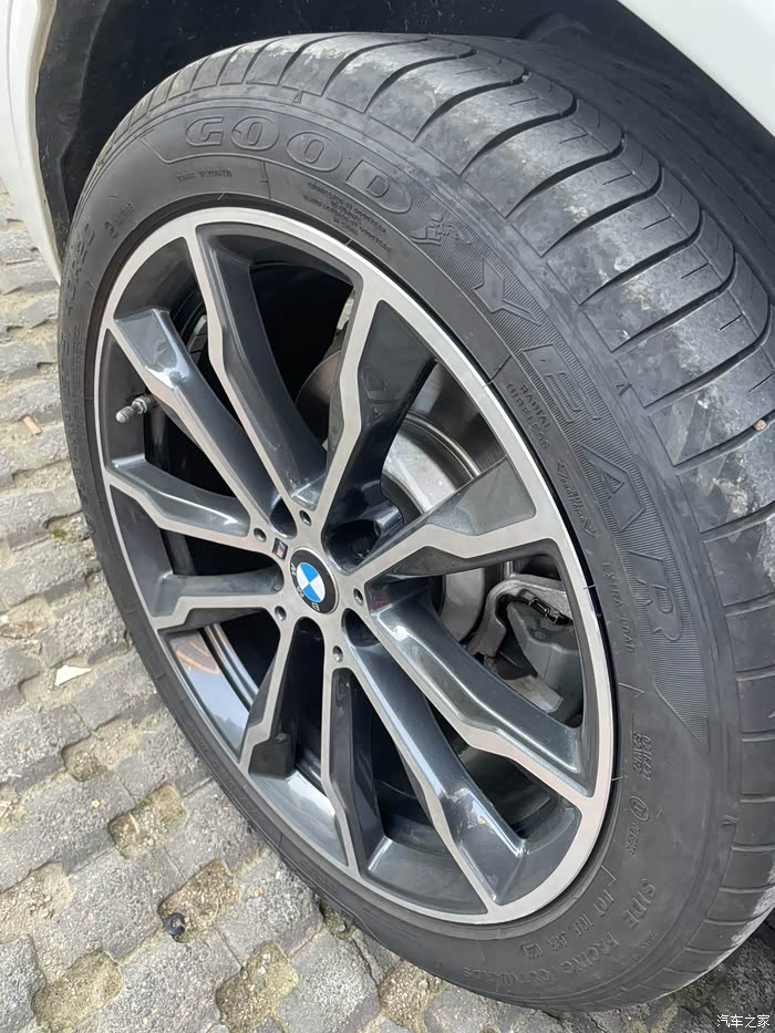 【图】出一万多公里的原装20寸699轮毂轮胎_宝马x3论坛_汽车之家论坛