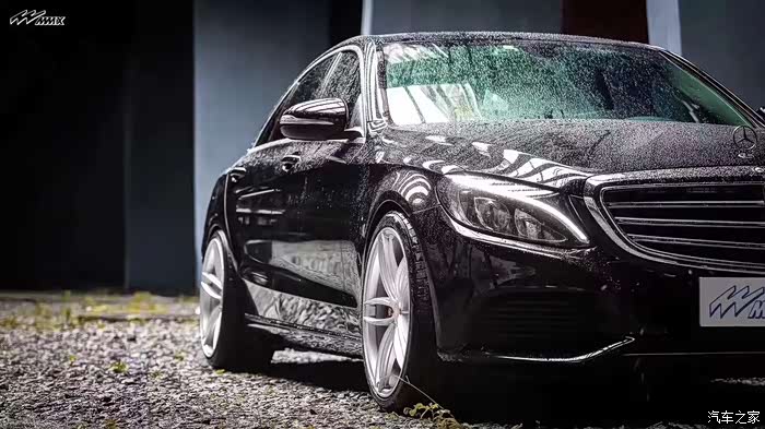 大标c的改装 满街尽是,但 立标奔驰c200l 改装却是 难得一见