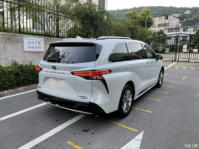 塞纳铂金版大白提车记