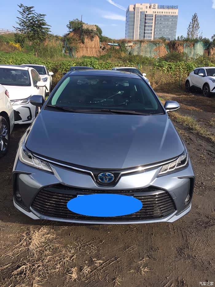 天气放晴接我的天青石双擎卡罗拉回家