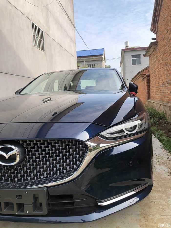 颜值与操控并存的晶钻蓝