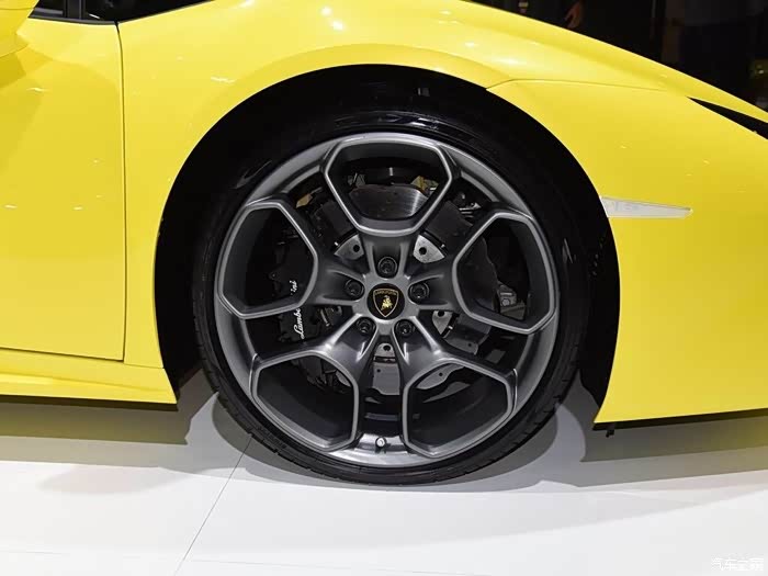 【图】谁有闲置610原厂轮毂_兰博基尼论坛_汽车之家论坛