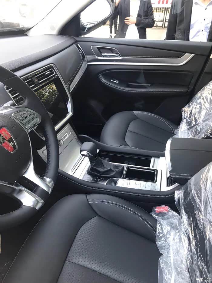 rx8银色内饰挺好看呀