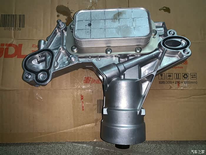 君威16tdiy换机油散热器