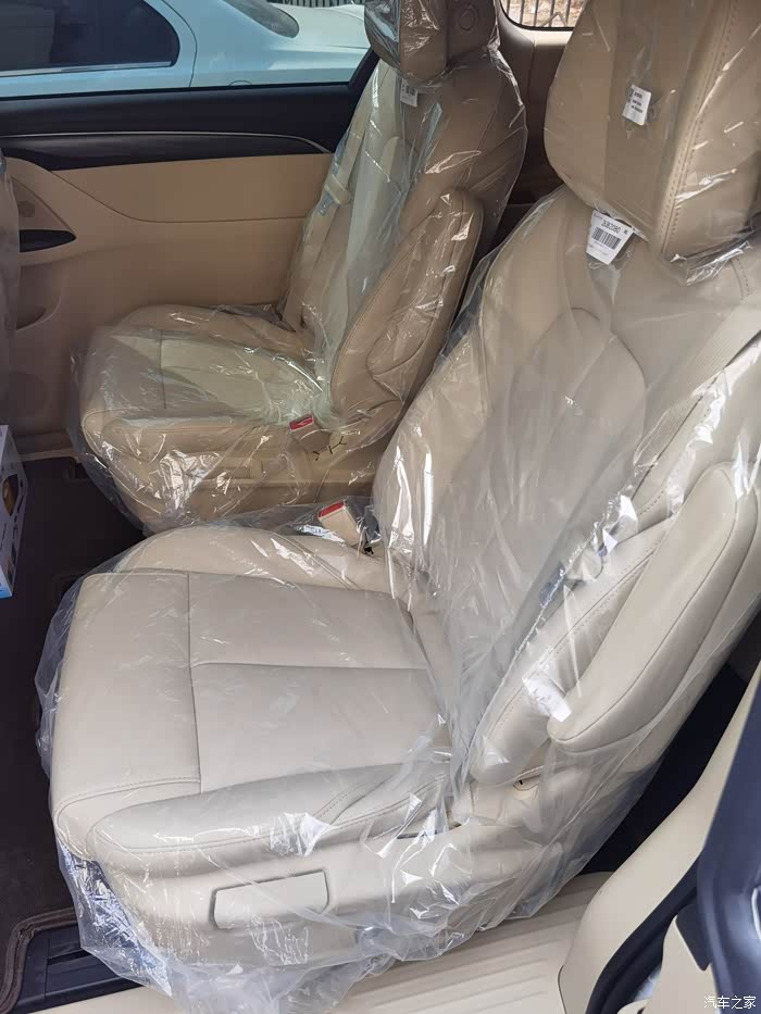 【图】出售全新gl8座椅_别克gl8论坛_汽车之家论坛