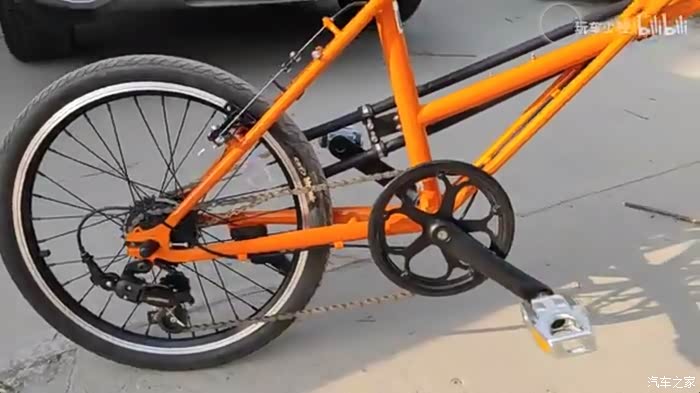 维友们对比四驱两驱看看这个前后双驱自行车欢迎发言