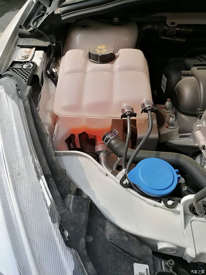 新福克斯防冻液求教