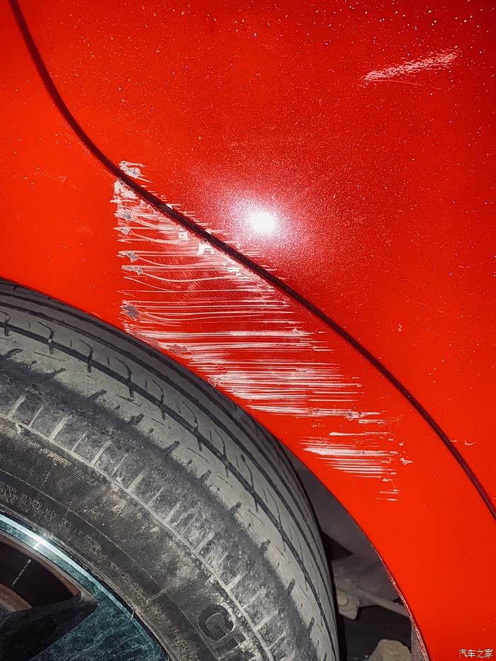 九代思域红色金属漆