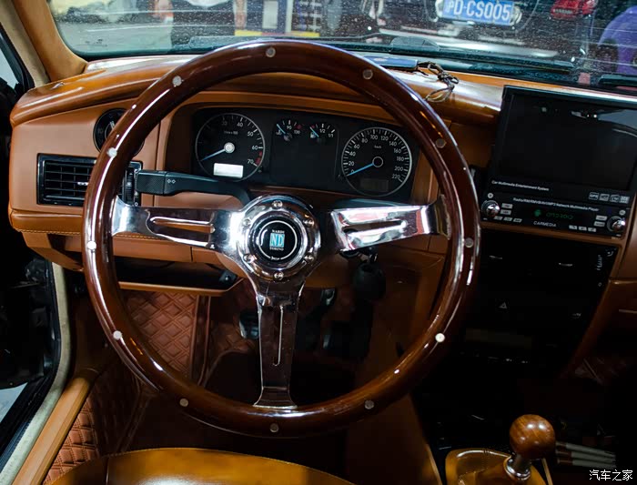 老款经典大众普桑2000内饰升级复古风格怀旧情怀
