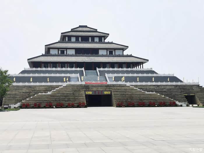 决定带孩子去鹿台阁看看,好久没去了,鹿台阁是我们鹤壁市朝歌文化公园