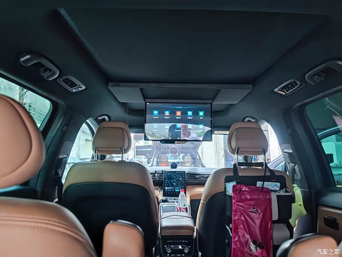 【图】蔚来无损安装车载电视,你觉得咋么样?