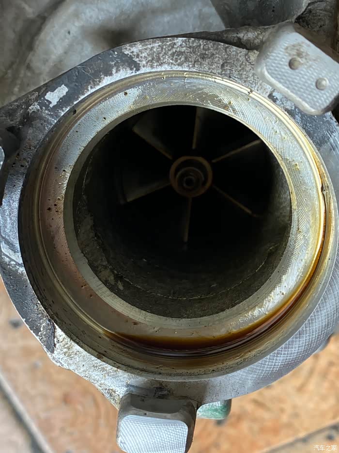 涡轮增压管漏油求解决办法