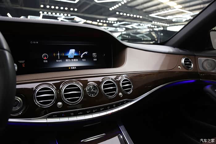 奔驰s级2020款s350l商务型臻藏版