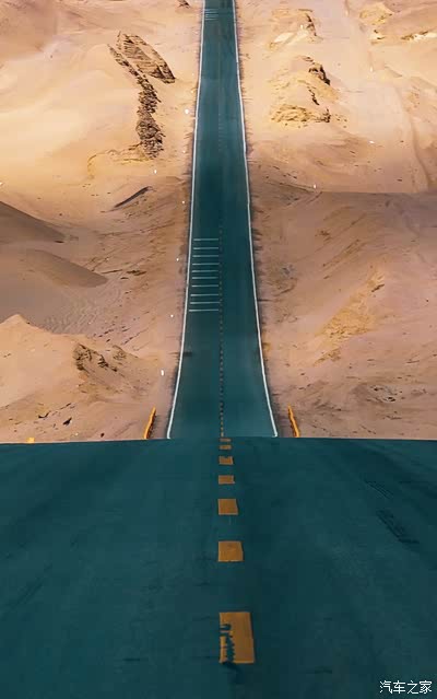 【天空旅人菲菲】 感受上帝视角下的大西北的秘境
