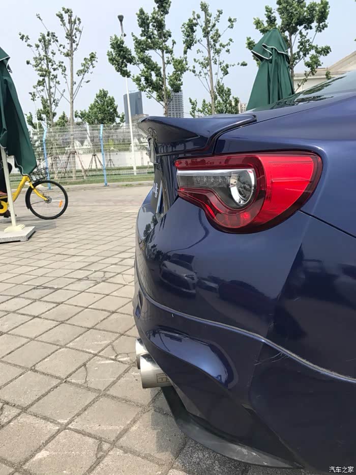 【图】这两个尾翼,求推荐_斯巴鲁brz论坛_汽车之家论坛