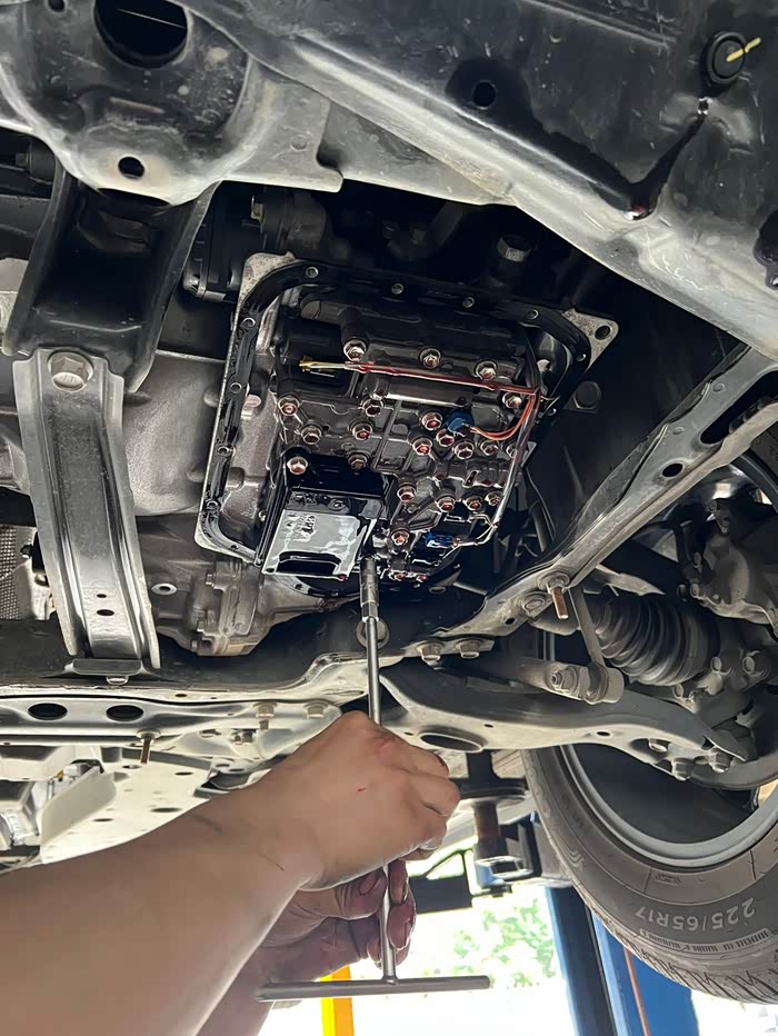 【图】丰田rav4荣放更换恩渡变速箱油_机油论坛_汽车之家论坛