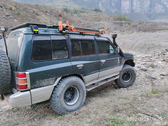 猎豹黑金刚升高改装