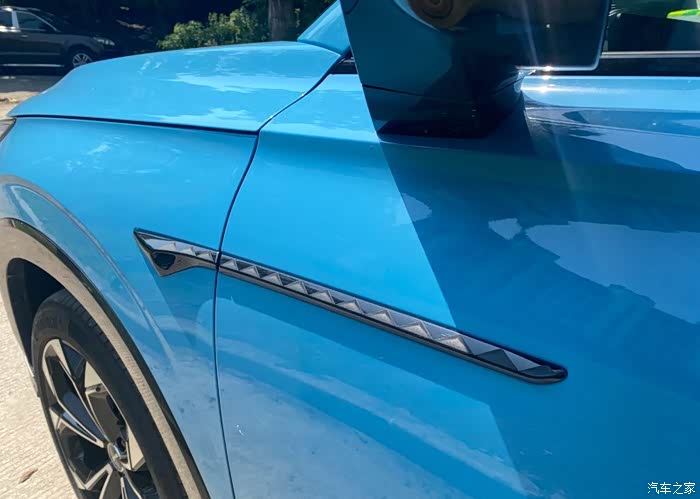 【图】蓝色,很喜欢,蓝色妖姬!_荣威rx5/rx5新能源论坛_汽车之家论坛