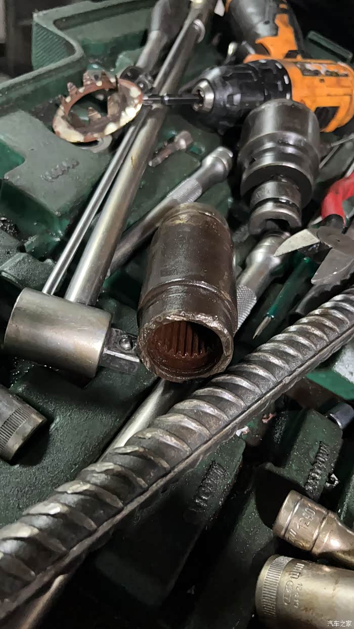 半轴花键磨损倒在了30万公里前