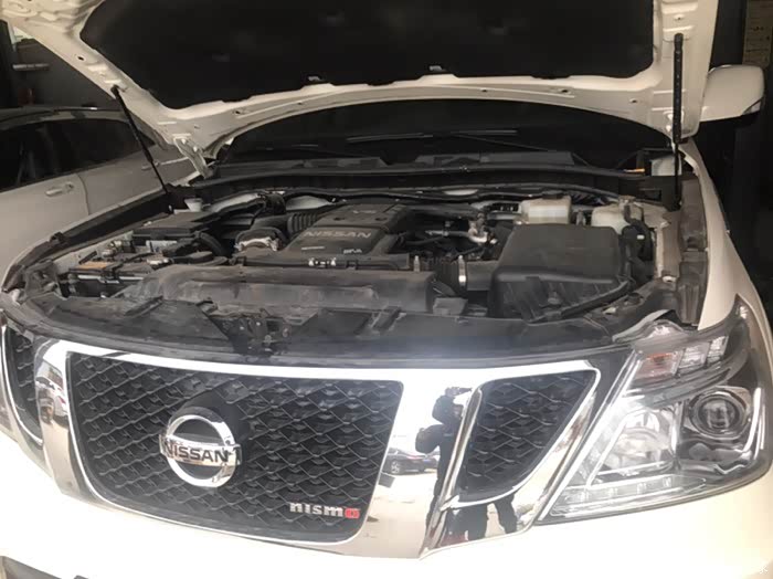 越野硬汉 大途乐加装机械增压