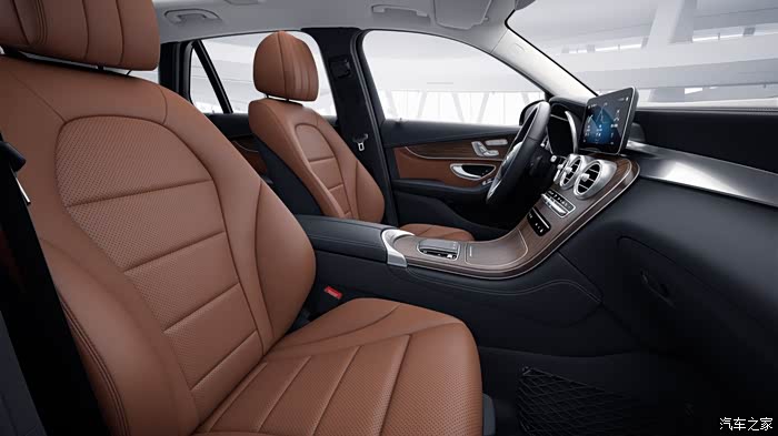 2020款glc l 有人买马鞍棕内饰的吗?