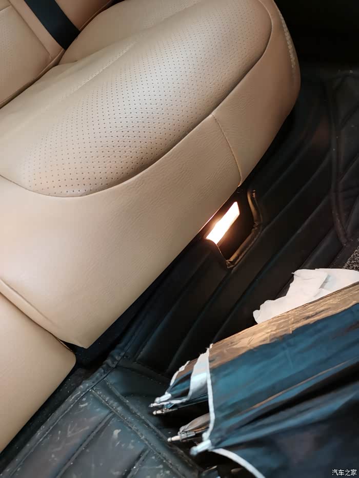 【图】f02脚窝灯如何常亮,求大神_宝马7系论坛_汽车之家论坛