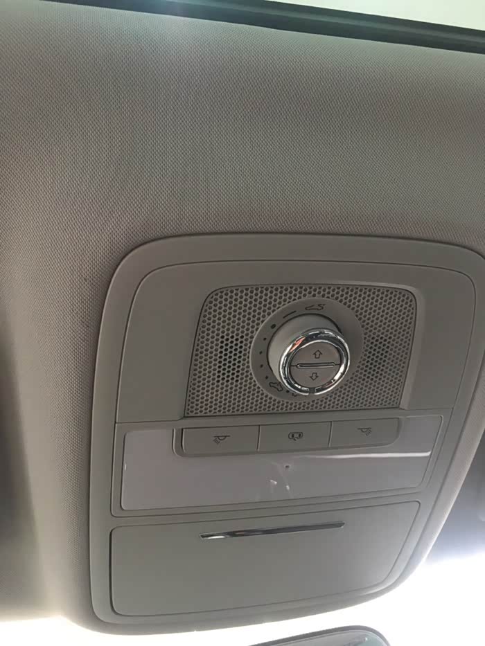 天窗开关这种旋钮的