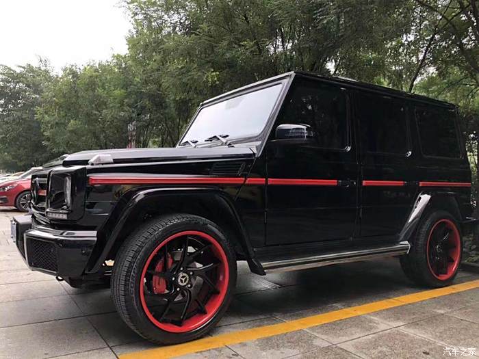 奔驰大g4x4改装图片