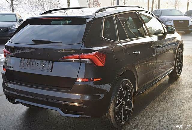 斯柯达柯米克双色的铝合金轮毂体现出很强的层次感