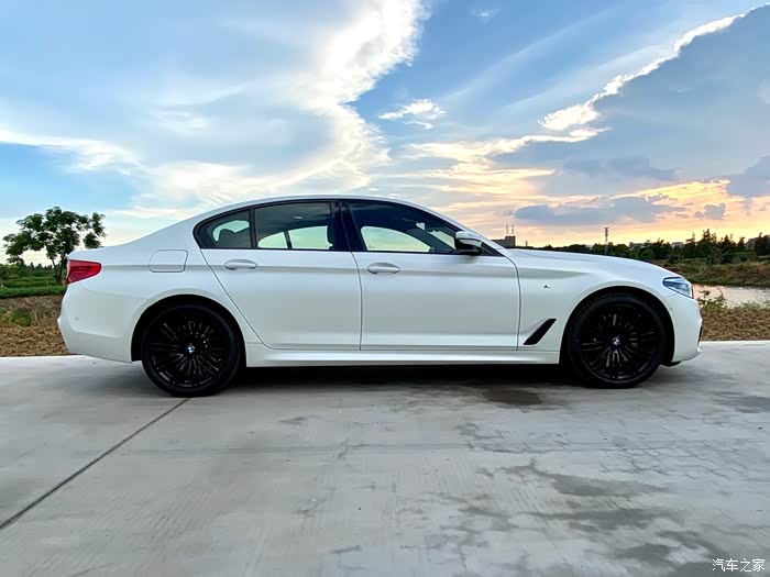 【图】佛山已提磨砂白540i留贴纪念_宝马5系论坛_汽车之家论坛