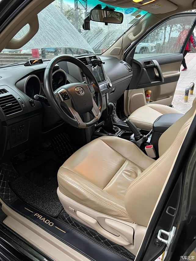 2700手动13年了给爱车洗个澡过年