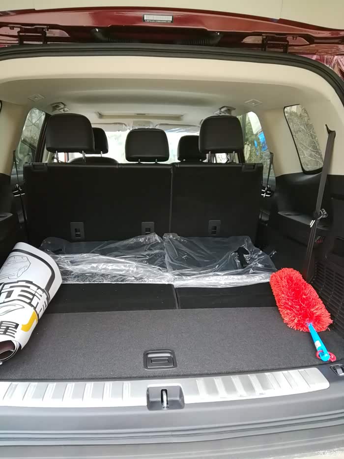 12 上汽大通maxus d90/d90 pro论坛 大通d90安徽体验官提车体验后备箱