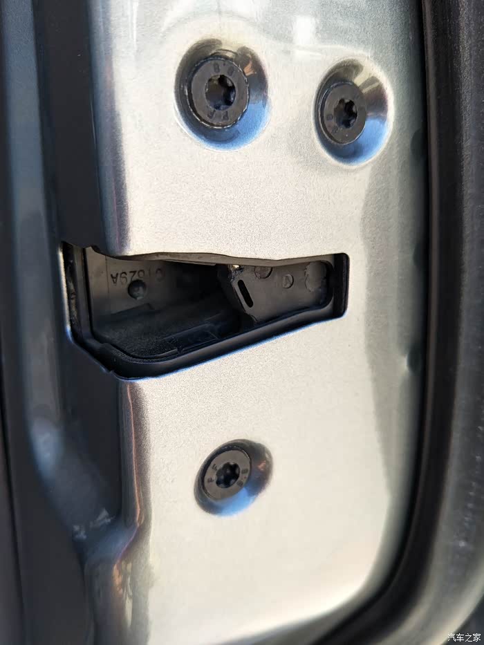 在线等福特福克斯车锁问题