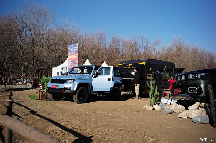 2022玩车节吃干净又卫生玩真人战术小队带你沉浸体验