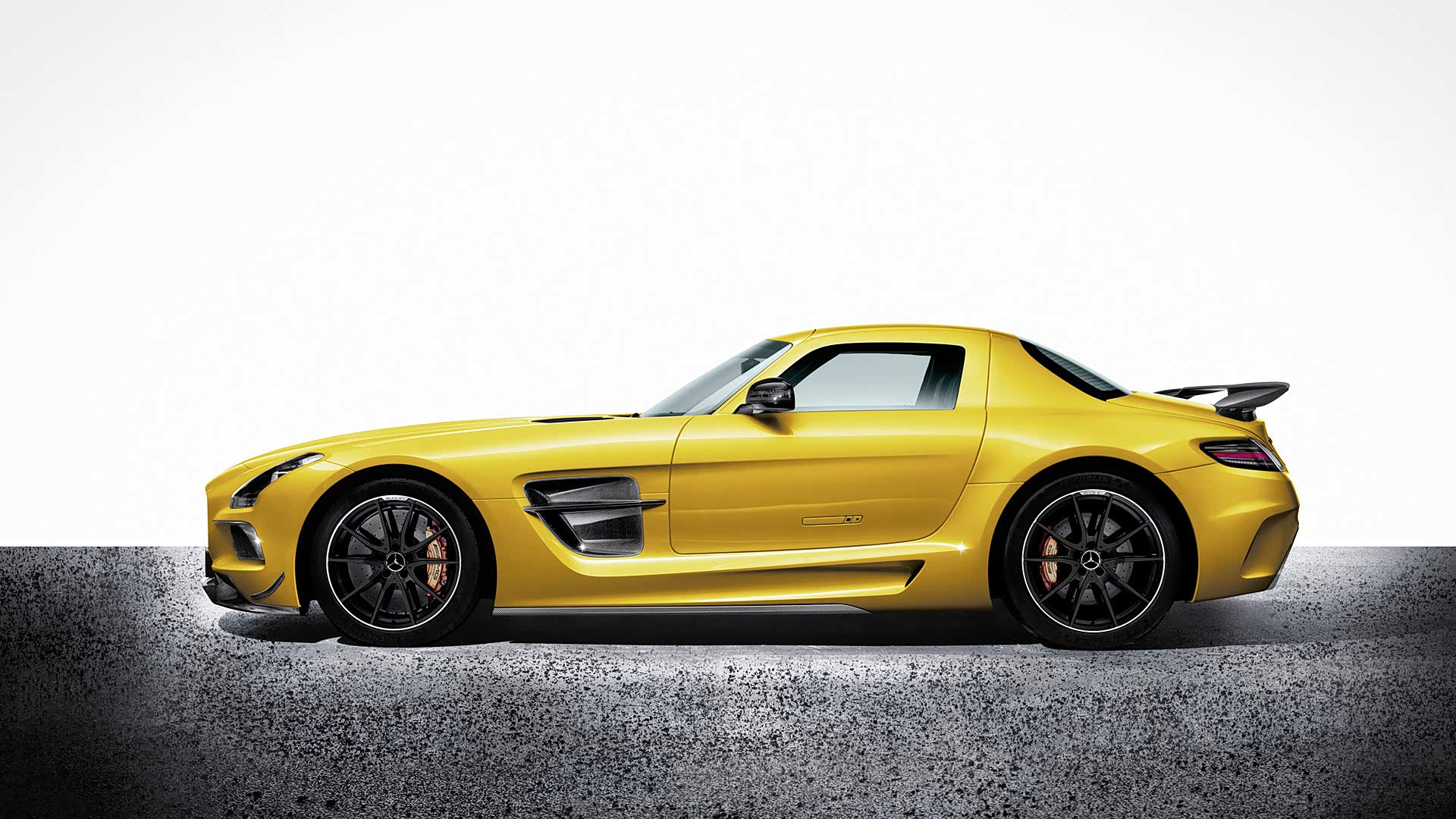 欧翼门神车奔驰 sls amg black