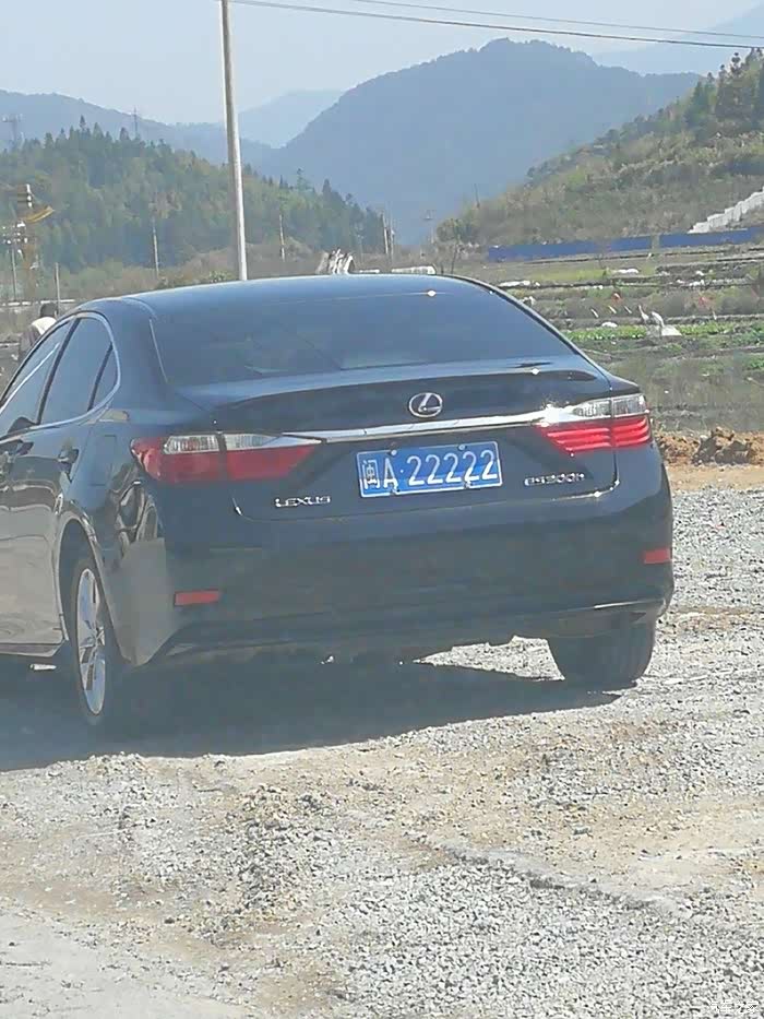 福建古田发现福州炸弹车牌