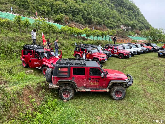 山地英雄会汽车嘉年华越野赛