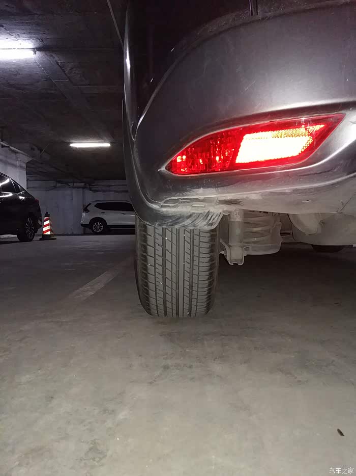 【图】两年车龄,发现右后轮外八字?_缤智论坛_汽车之家论坛
