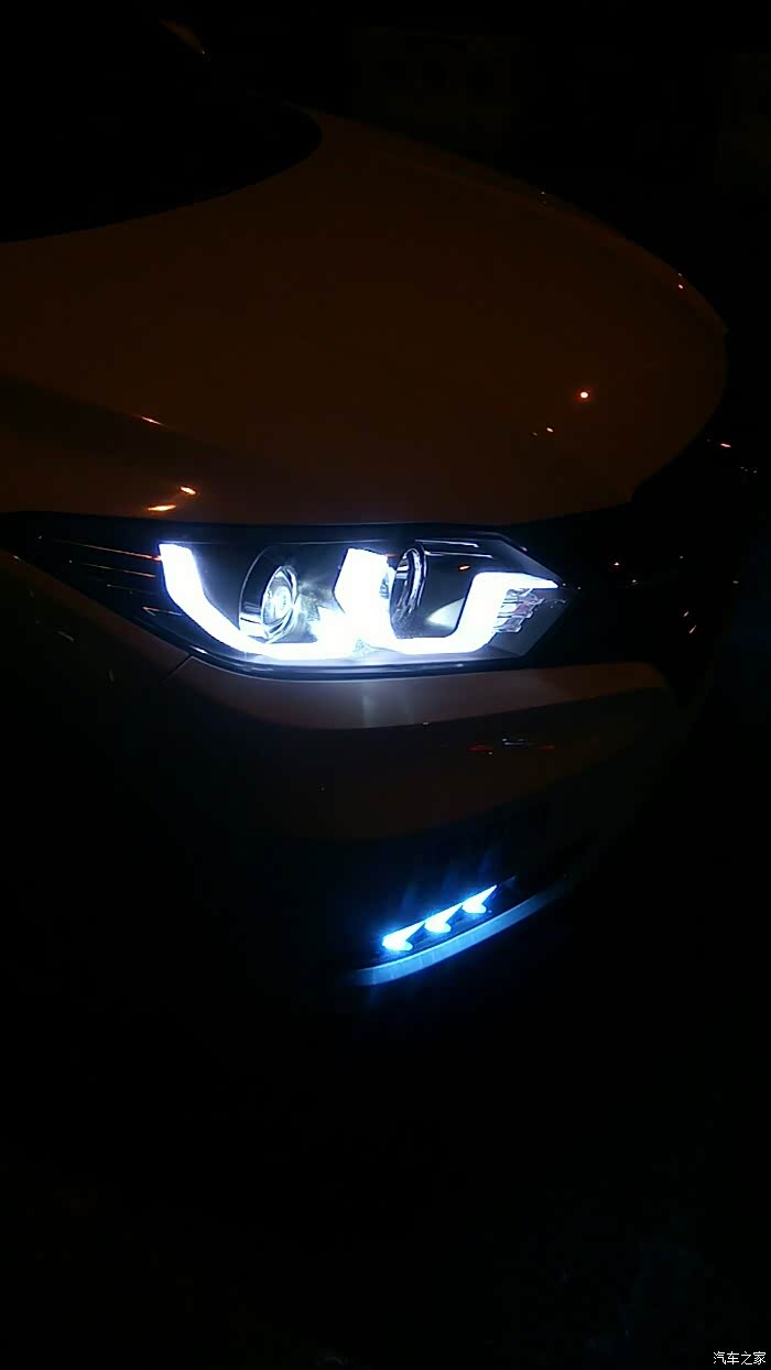 缤智15改装秀山大灯总成效果不错