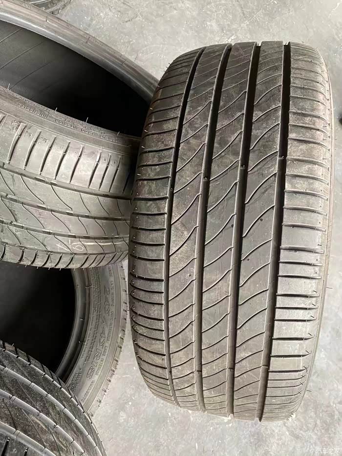 出四条2454518米其林3st静音轮胎请版主高抬贵手