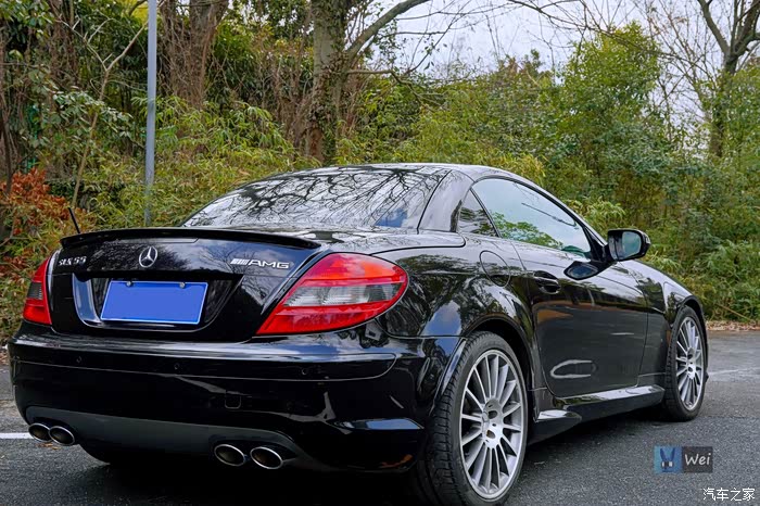 【图】出硬顶敞篷roadster高性能跑车鹰钩鼻版slk amg_奔驰amg论坛