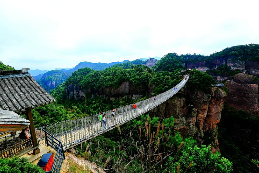 浙江台州,神仙居."兼有天台之幽深,雁荡之奇崛
