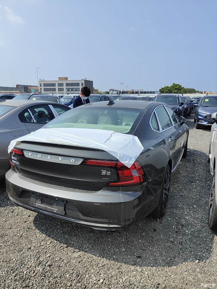 【图】b5智雅蝶贝灰米内报道_沃尔沃s90论坛_汽车之家论坛