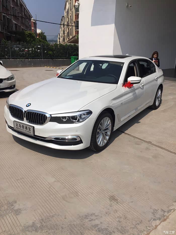 2 | 回复: 21 宝马5系论坛 新款525车辆停车等红灯时挂n档 车子几十秒