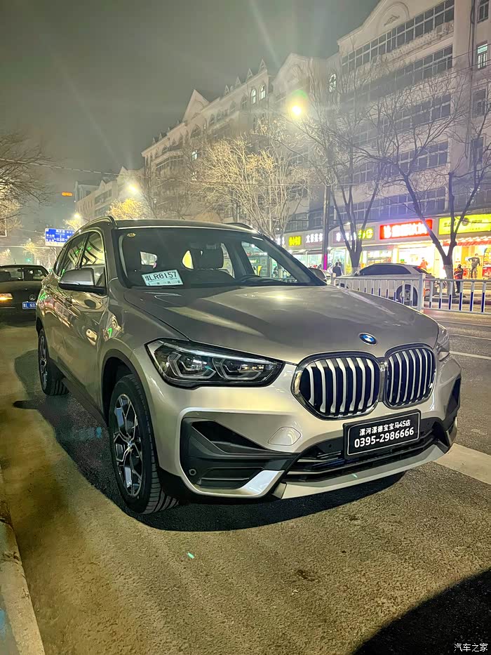 【图】x1最迷惑人的颜色~开士米银cashmere silver_宝马x1论坛_汽车之