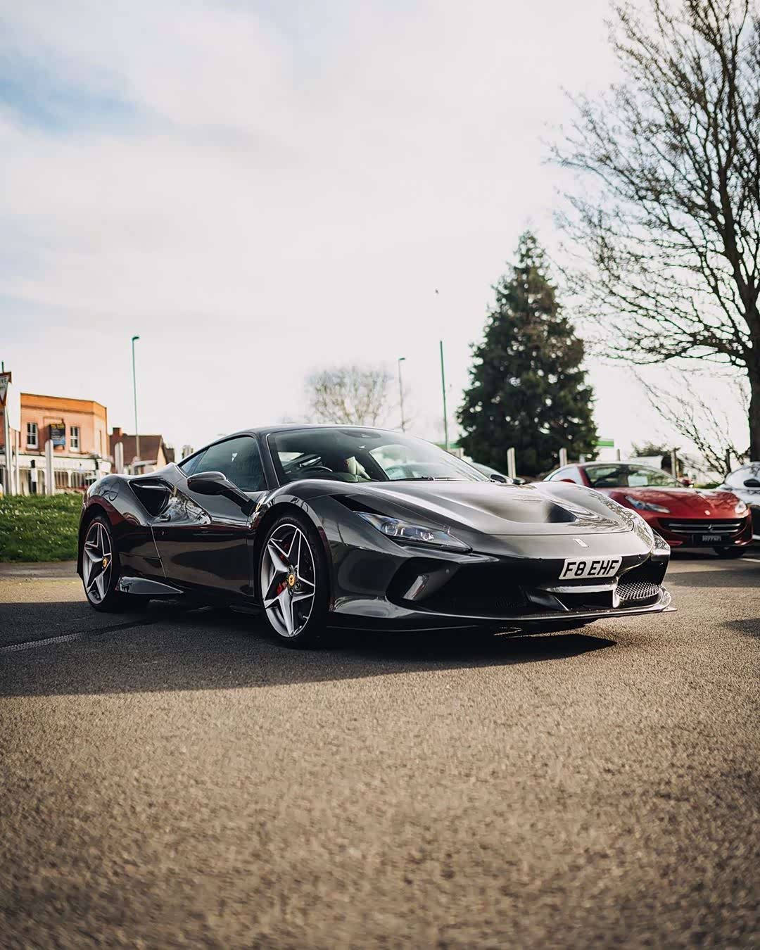 法拉利最迷人的的一款跑车