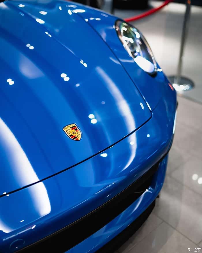 【图】蓝色的保porsche 911 (992) turbo s_保时捷911论坛_汽车之家