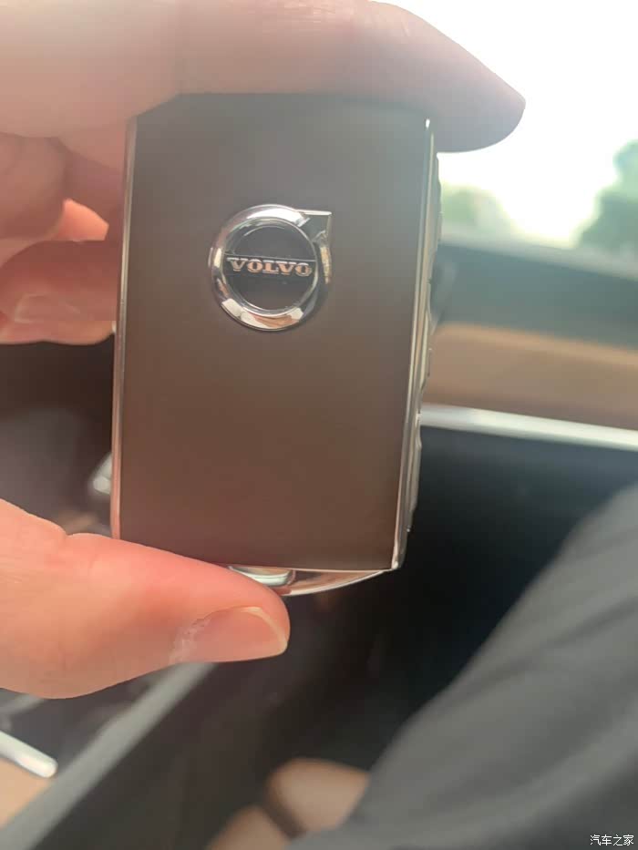 沃尔沃s90智远豪华版