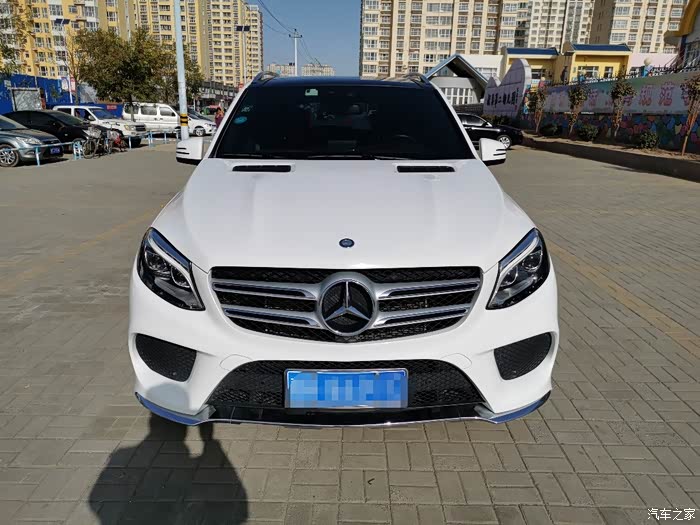 看看什么是美女一手车,内饰99成新