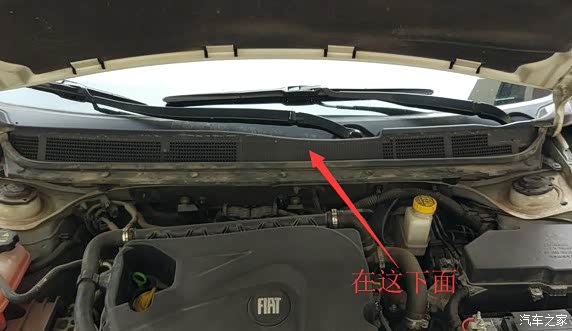 致悦的空调进气口在哪里?我想自己清洗空调